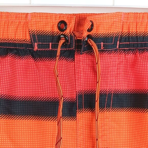 NIKE Men’s Swim Trunks XL Orange Red Black Stripe Mesh Lined Board Shorts - Picture 4 of 8